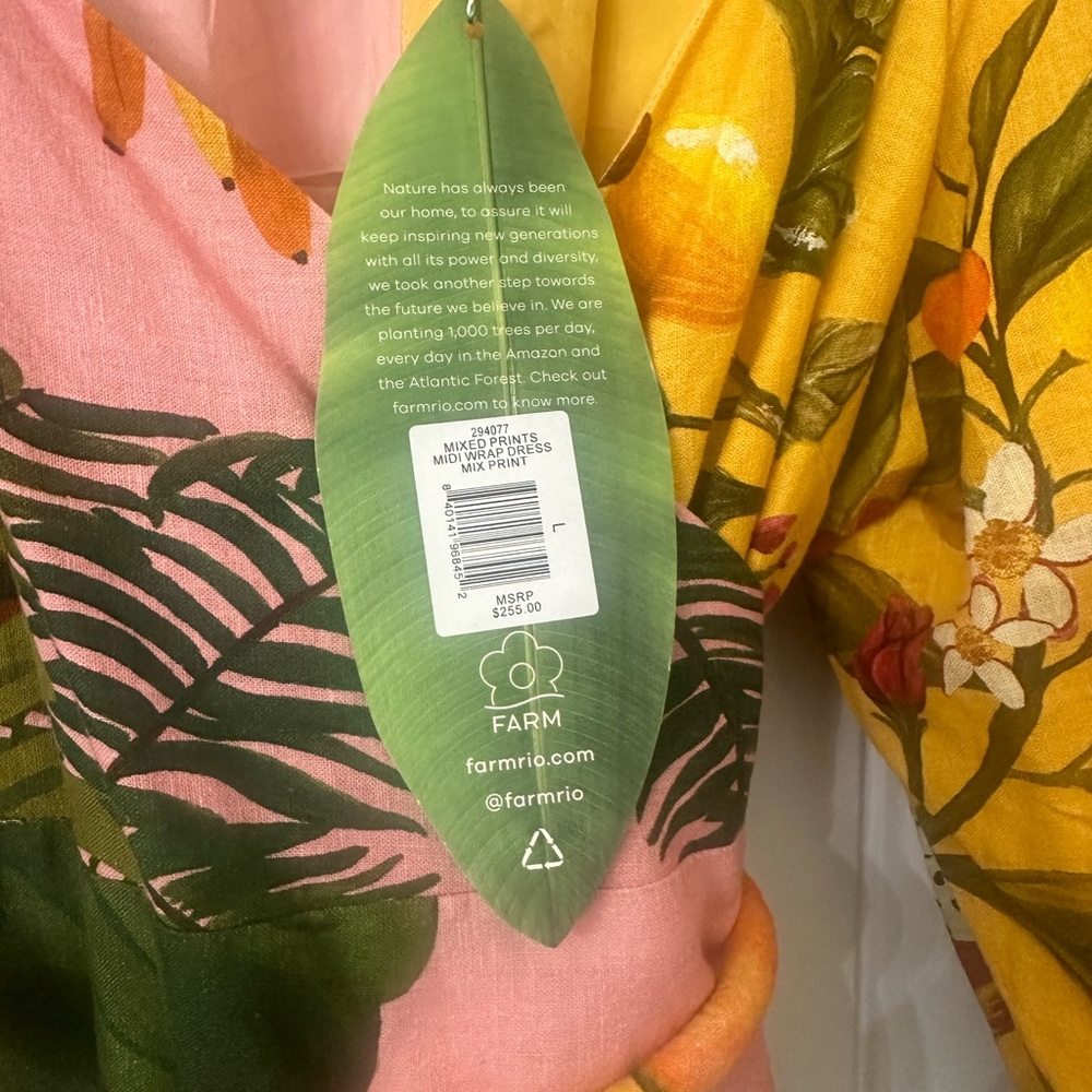 Farm Rio  dress - Picture 4 of 10